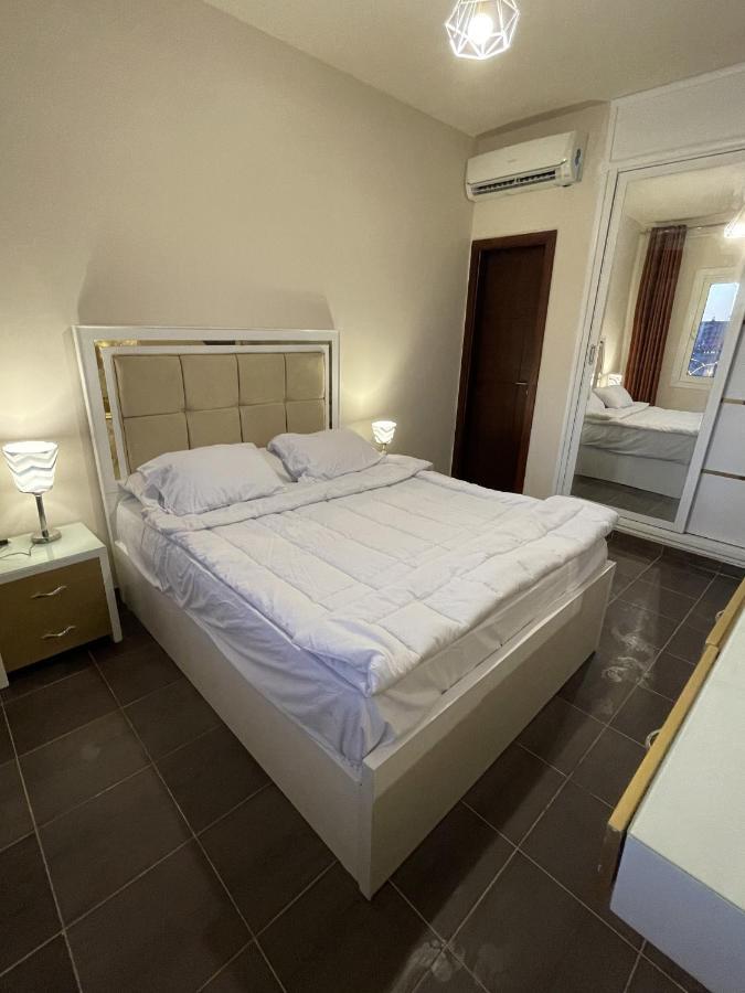 Fully Equipped Apartments Pool & Mountains View In Porto Sharm Resort Экстерьер фото